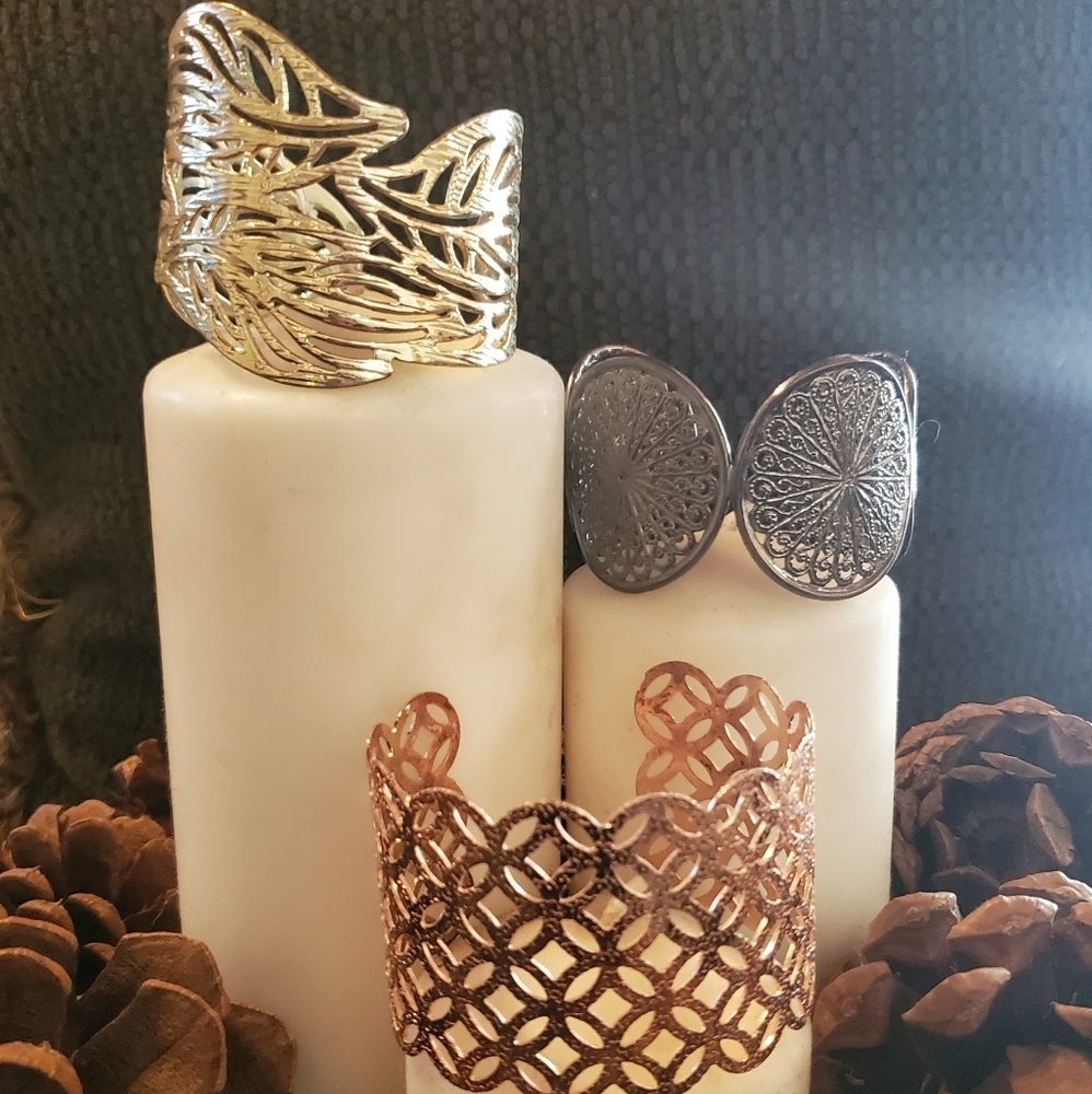 Classic Lia Sophia Cuffs (3 Styles) - Picture 2 of 9